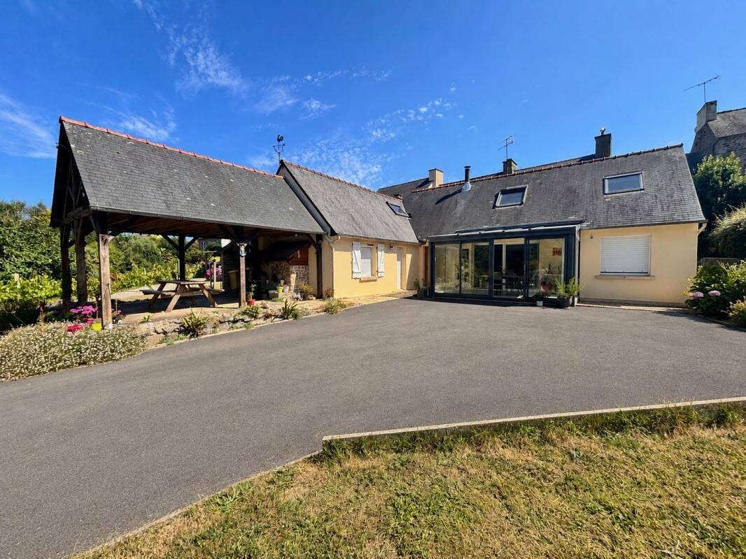 Maison 4 pièces 106 m² · à Saint-Quay-Portrieux · 105,6 m² · 351 750 €