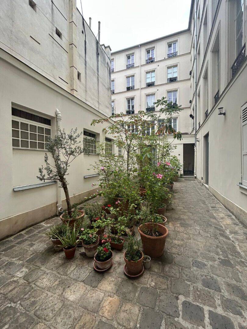 Appartement 5 pièces 107 m² · à Paris 3ème Arrondissement · 107 m² · 4 100 €/mois