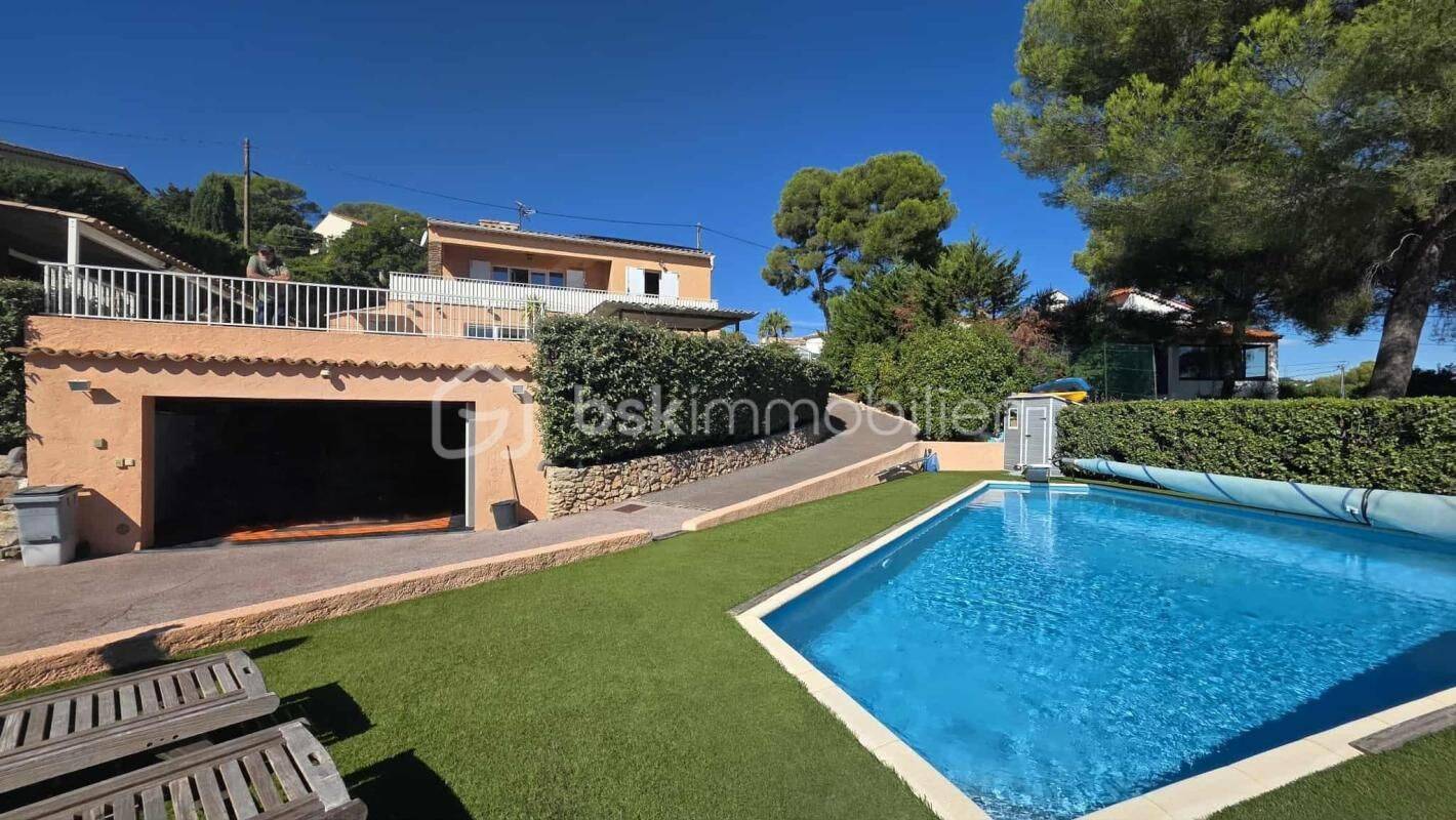 Maison 7 pièces 173 m² · à Roquebrune-sur-Argens · 173 m² · 1 237 000 €
