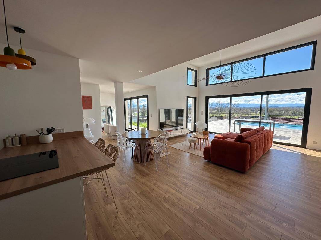 Maison 5 pièces 144 m² · à Serres-Castet · 144 m² · 549 000 €