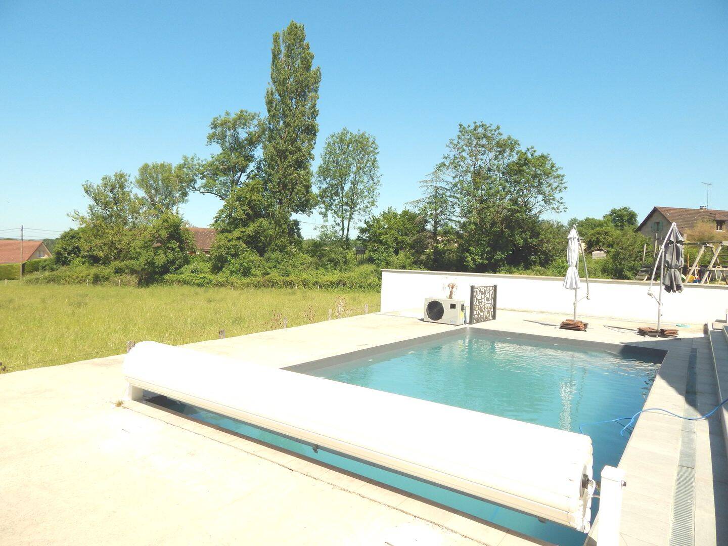 Maison 9 pièces 160 m² · à Lons-le-Saunier · 160 m² · 398 000 €