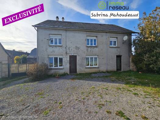 Maison à vendre 92 500 € 7 pièces 4 chambres 189 m² 978 m² de terrain Étréaupont 02580