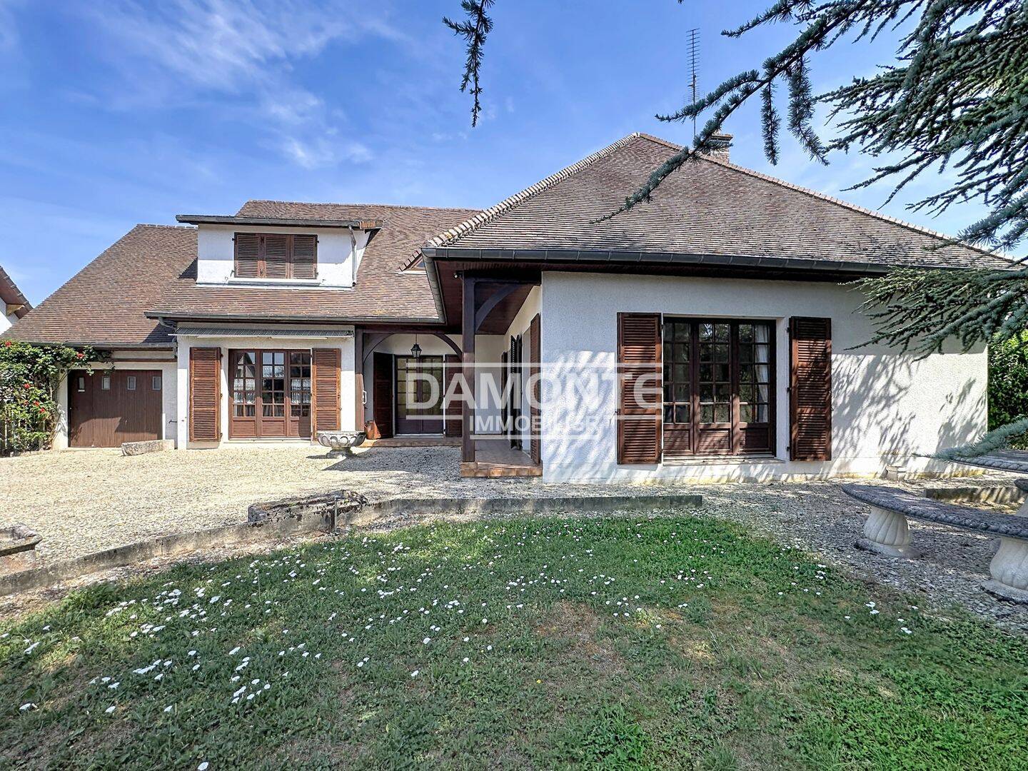 Maison 6 pièces 154 m² · à Piney · 154,2 m² · 199 500 €
