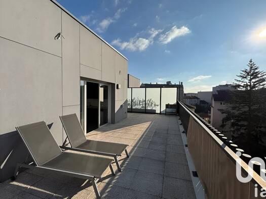 Appartement à vendre 399 000 € 3 pièces 2 chambres 62 m² Étage 5/5 Ferrandière Maisons-Neuves Villeurbanne 69100