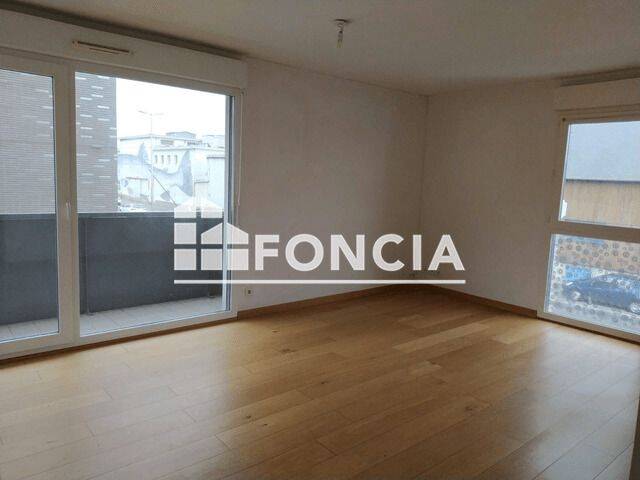 Appartement 3 pièces 62 m² · à Saint-Malo · 61,6 m² · 703 €