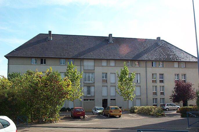 Appartement 4 pièces 85 m² · à Semur-en-Auxois · 85 m² · 592 €