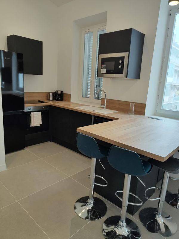 Appartement 2 pièces 31 m² · à Marseille 6ème Arrondissement · 31 m² · 850 €/mois