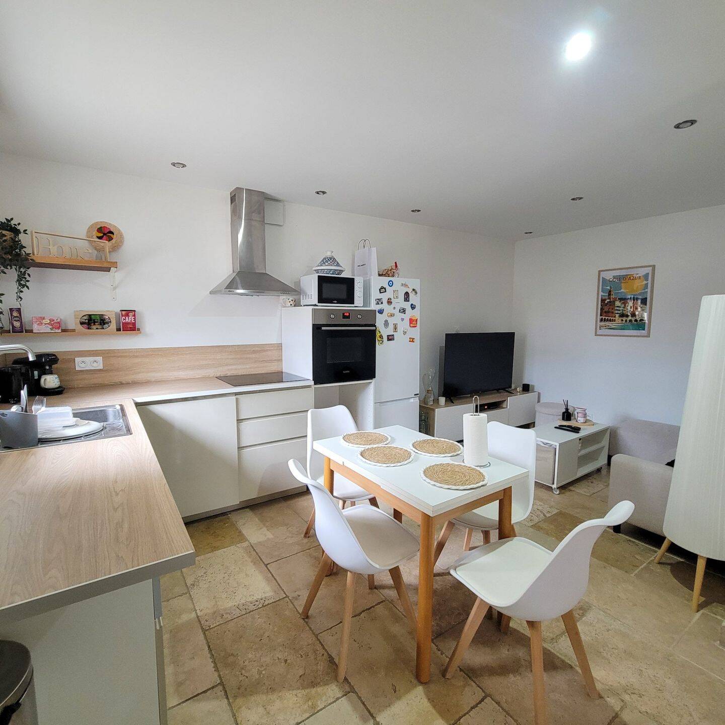 Appartement 2 pièces 43 m² · à Salon-de-Provence · 42,6 m² · 800 €/mois
