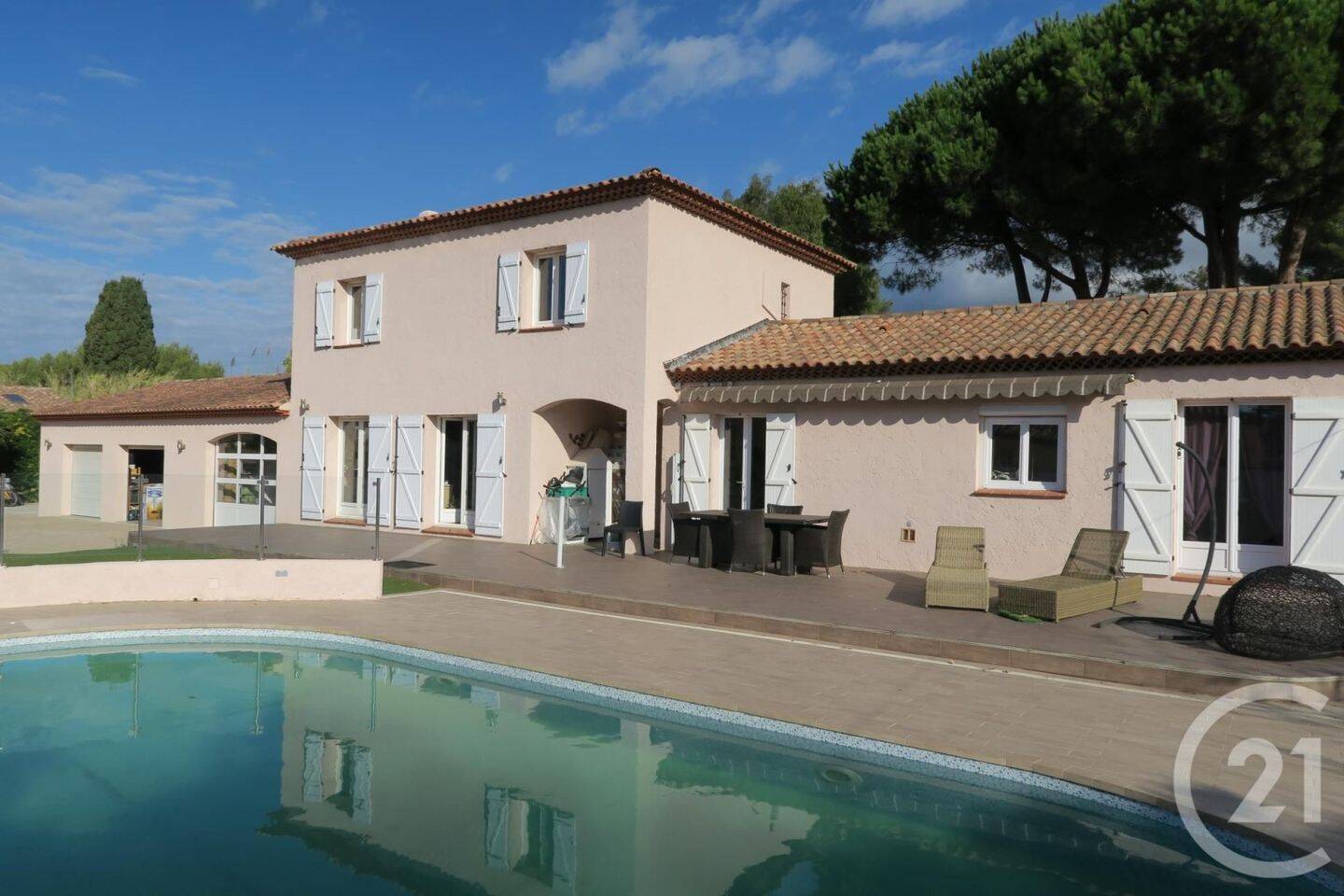 Maison 6 pièces 152 m² · à Six-Fours-les-Plages · 152 m² · 1 250 000 €