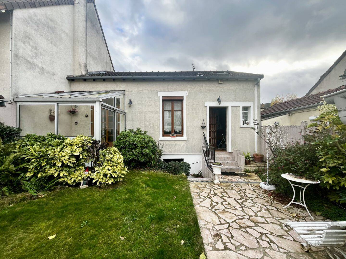 Maison 4 pièces 108 m² · à Versailles · 107,8 m² · 595 000 €