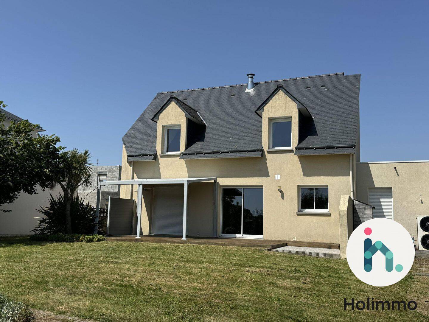 Maison 4 pièces 144 m² · à Theix-Noyalo · 144 m² · 1 352 €/mois