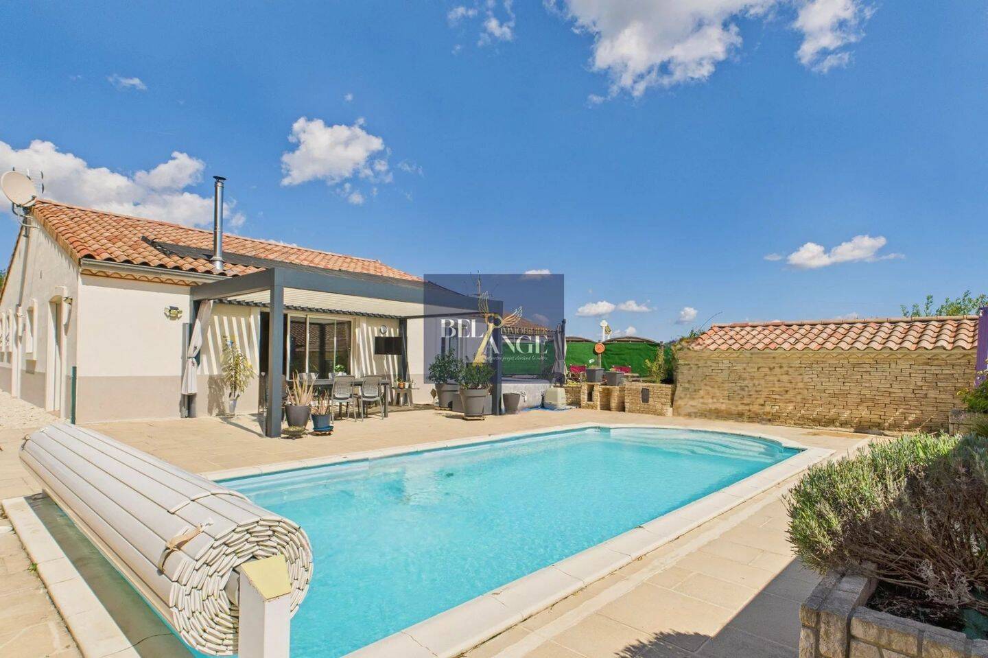 Maison 6 pièces 106 m² · à Lagorce · 106 m² · 319 000 €