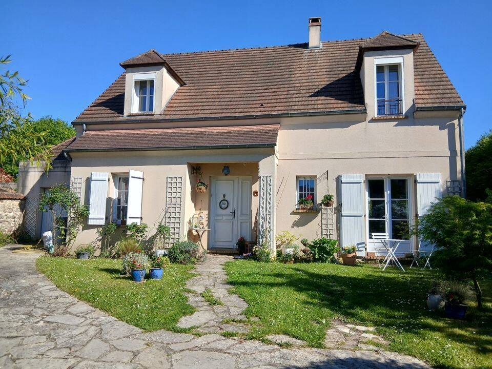Appartement 1 pièce 10 m² · à Ennery · 10 m² · 390 €
