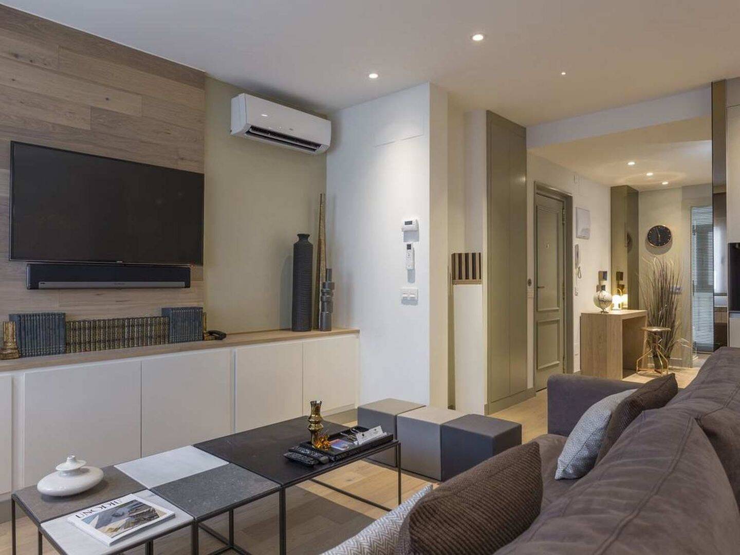 Appartement 1 pièce 47 m² · à Antibes · 47 m² · 450 €