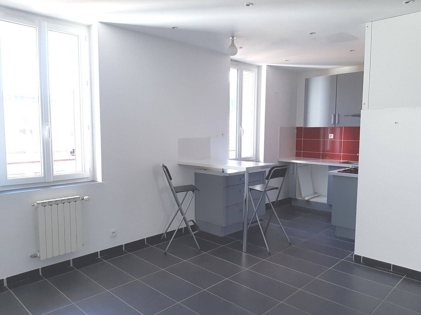 3 pièces 52 m² · à Clermont-Ferrand · 52 m² · 670 €/mois