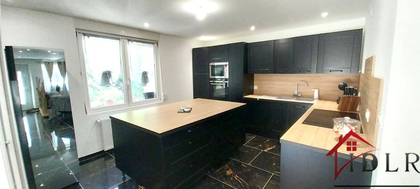 Maison 4 pièces 128 m² · à Fougerolles-Saint-Valbert · 127,7 m² · 179 900 €