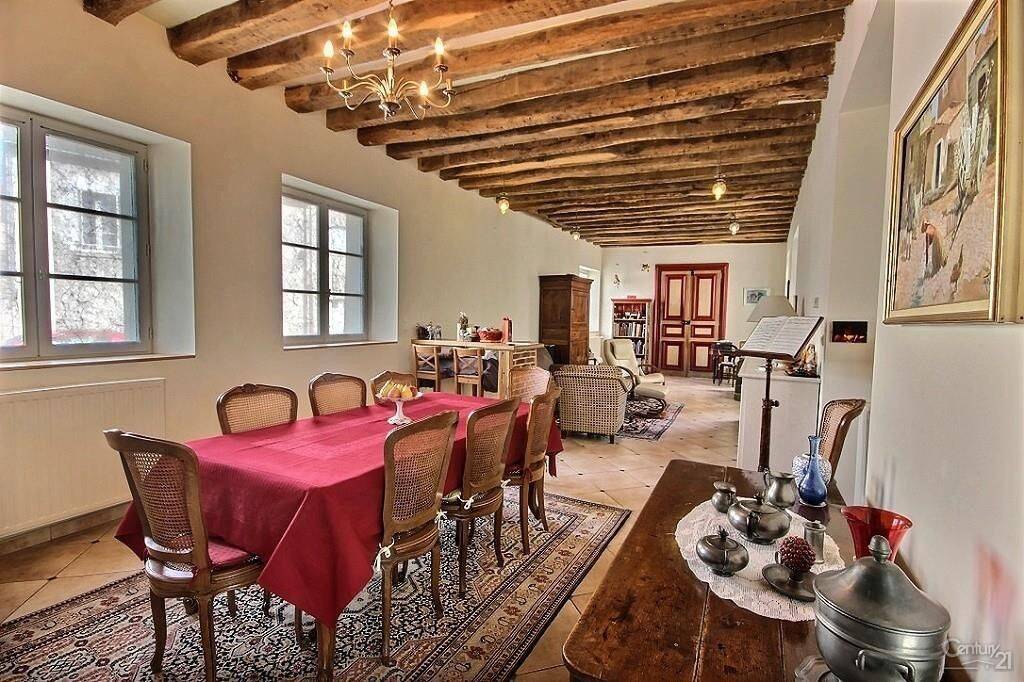 Maison 143 m² · à Blois · 143 m² · 1 100 €/mois