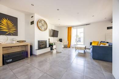 Maison à vendre 284 850 € 5 pièces 4 chambres 93 m² 276 m² de terrain Saint-Aignan-Grandlieu 44860