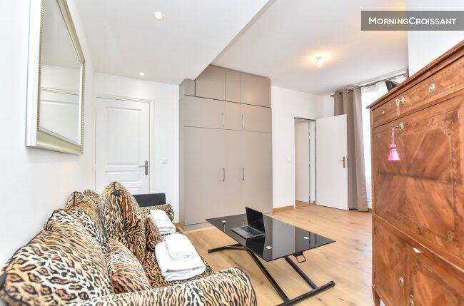 Appartement 2 pièces 42 m² · à Paris 8ème Arrondissement · 42 m² · 2 750 €