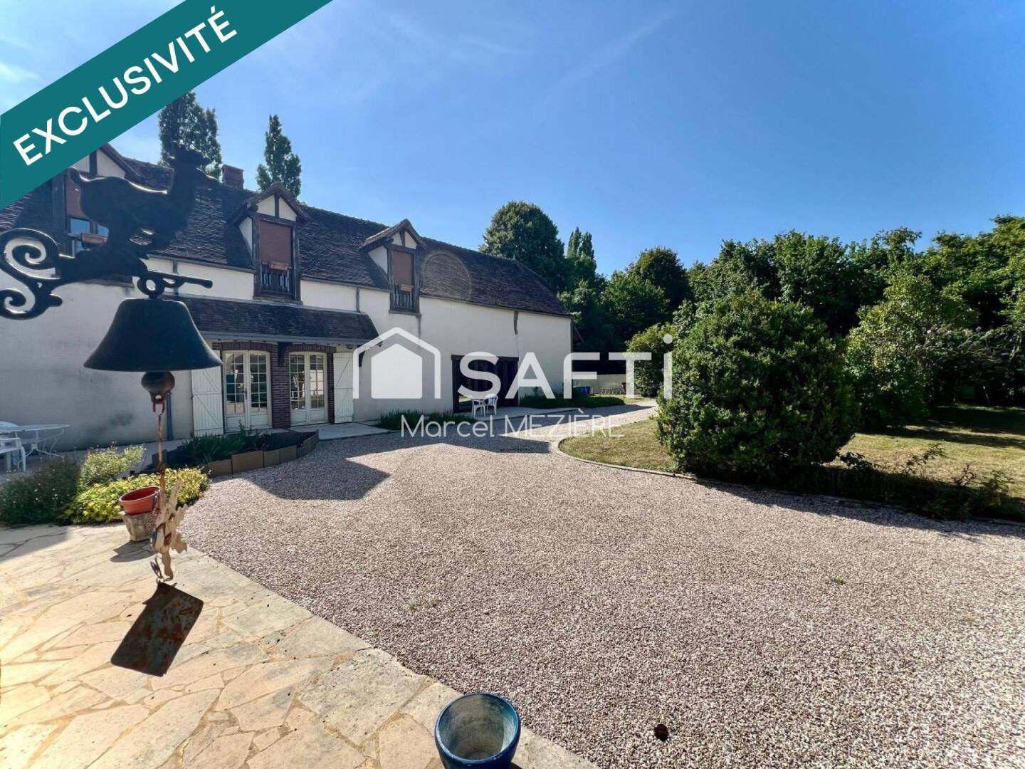 Maison 7 pièces 327 m² · à Thorigny-sur-Oreuse · 327 m² · 420 000 €