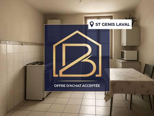Maison de ville à vendre - de 1.1M € 5 pièces 2 chambres Centre-Bourg Saint-Genis-Laval 69230