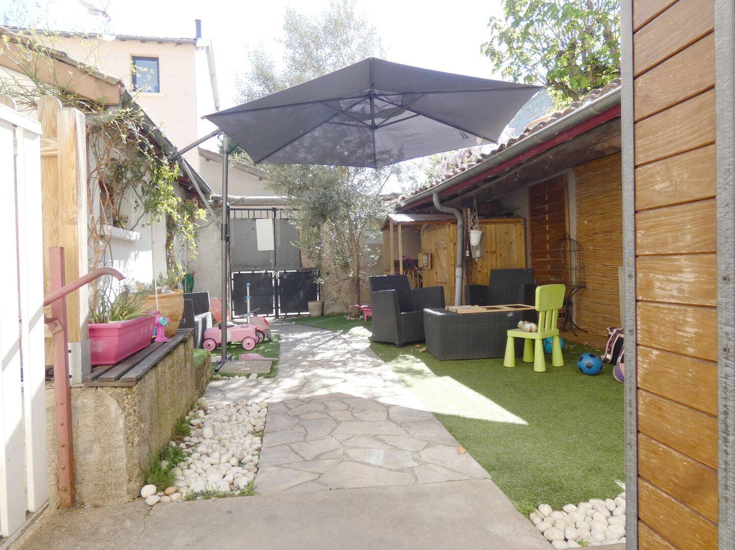 Maison 4 pièces 74 m² · à Thurins · 74 m² · 285 000 €