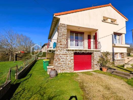 Maison à vendre 120 000 € 7 pièces 3 chambres 90 m² Fenioux 79160