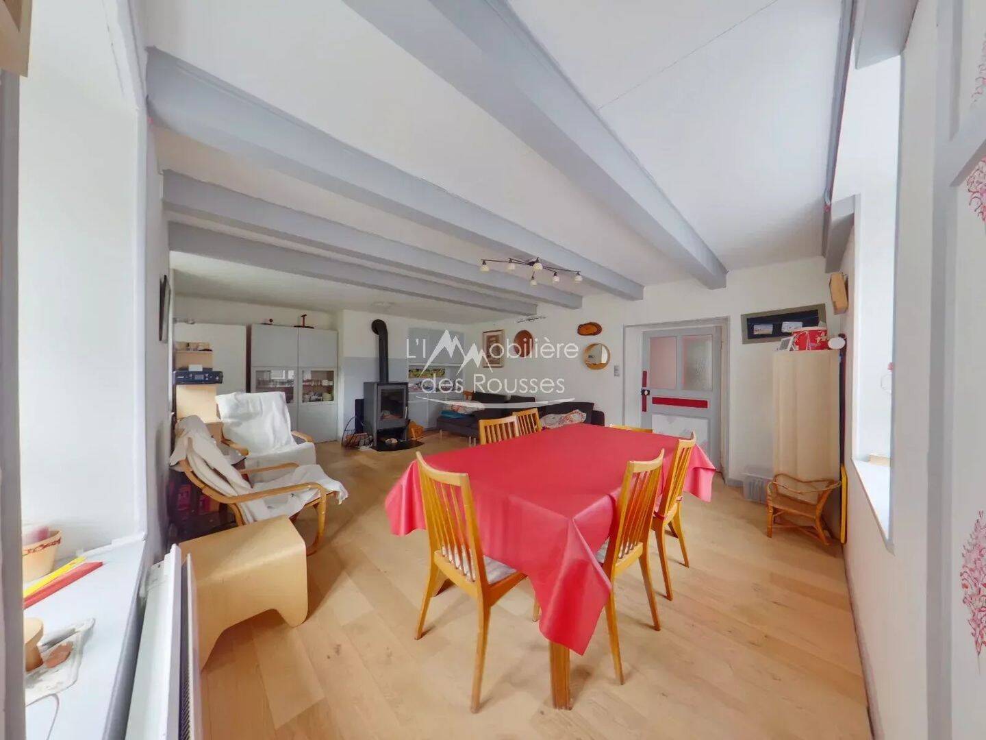 Maison 7 pièces 157 m² · à Bois-d'Amont · 157 m² · 295 000 €