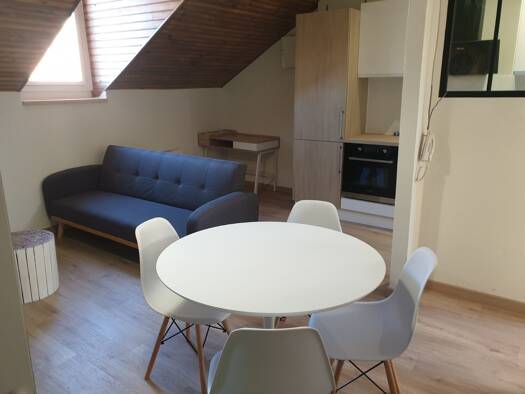 Appartement à louer 490 € 2 pièces 1 chambre 30 m² Étage 2/2 Pradeau-Gare-Rue G.Lassale Tarbes 65000