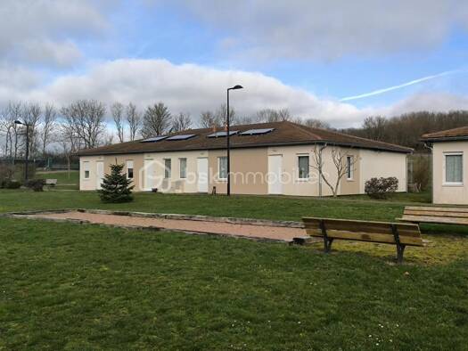 Maison à vendre 86 300 € 3 pièces 1 chambre 54 m² Arnay-le-Duc 21230