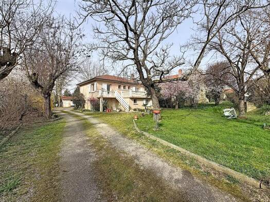 Pavillon à vendre 429 900 € 4 pièces 3 chambres 125 m² 1 644 m² de terrain Les Arboras Grigny 69520