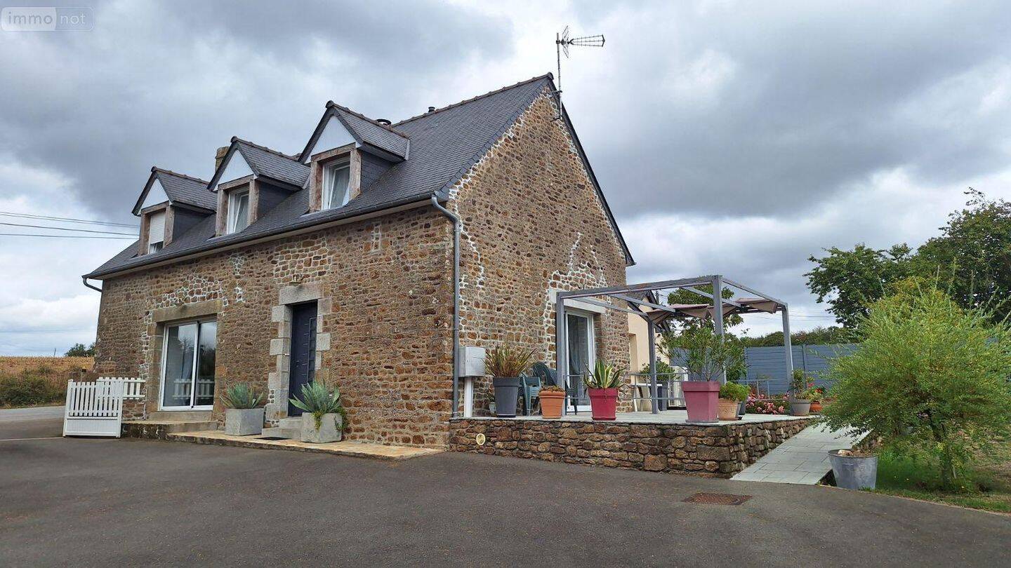 Maison 6 pièces 157 m² · à Saint-Pierre-des-Landes · 157 m² · 309 750 €