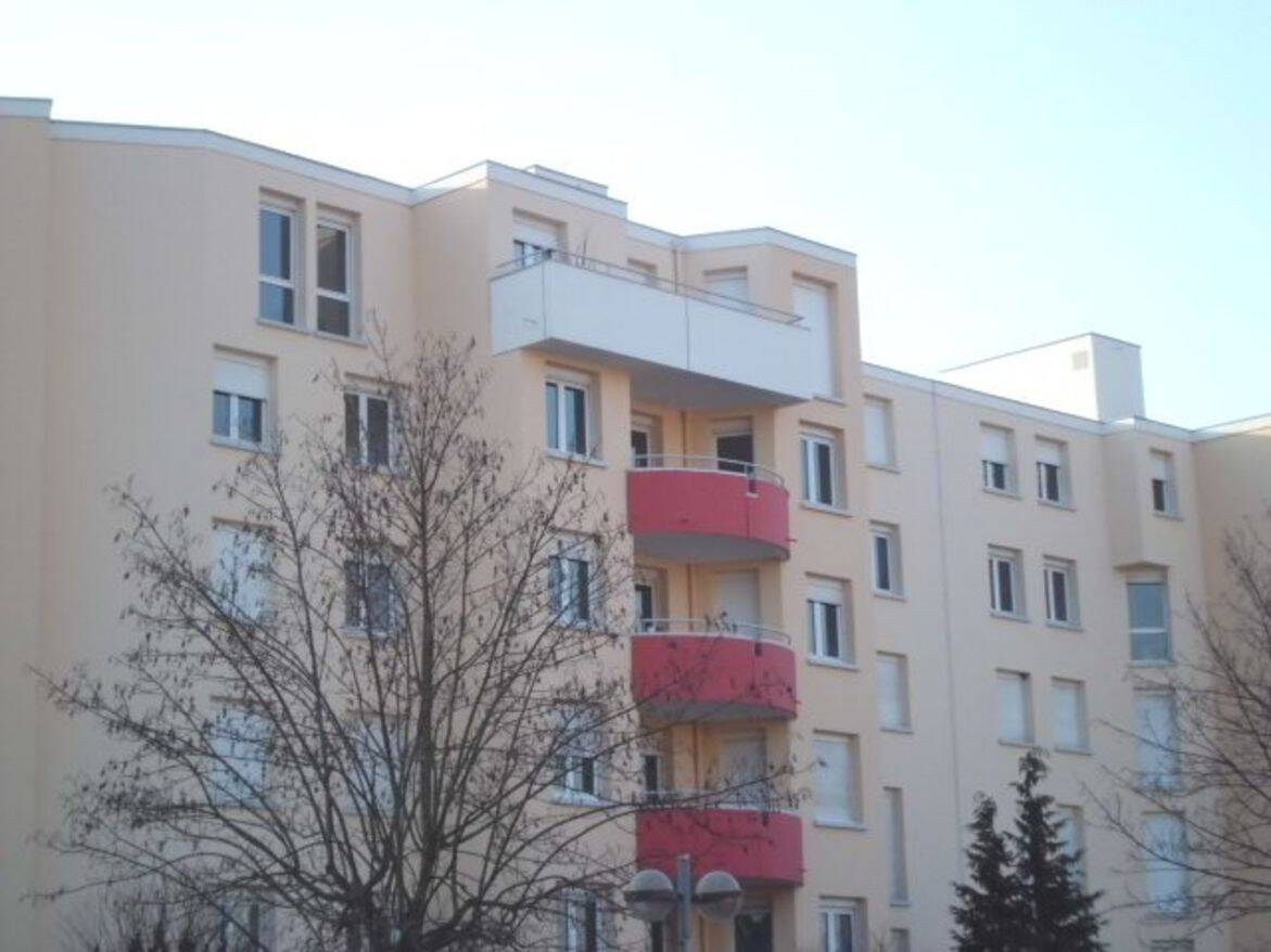 Appartement 1 pièce 27 m² · à Besançon · 27,2 m² · 420 €