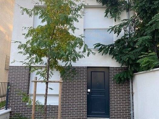 Maison à louer 2 070 € 5 pièces 4 chambres 118 m² 100 m² de terrain Les Boutours Rosny-sous-Bois 93110