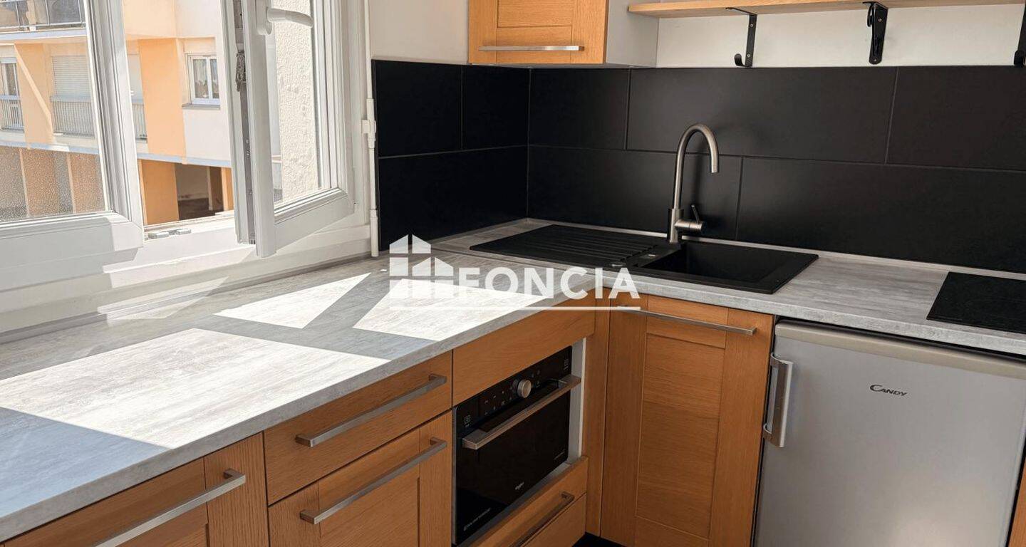 Appartement 1 pièce 25 m² · à Saint-Brieuc · 25 m² · 445 €/mois