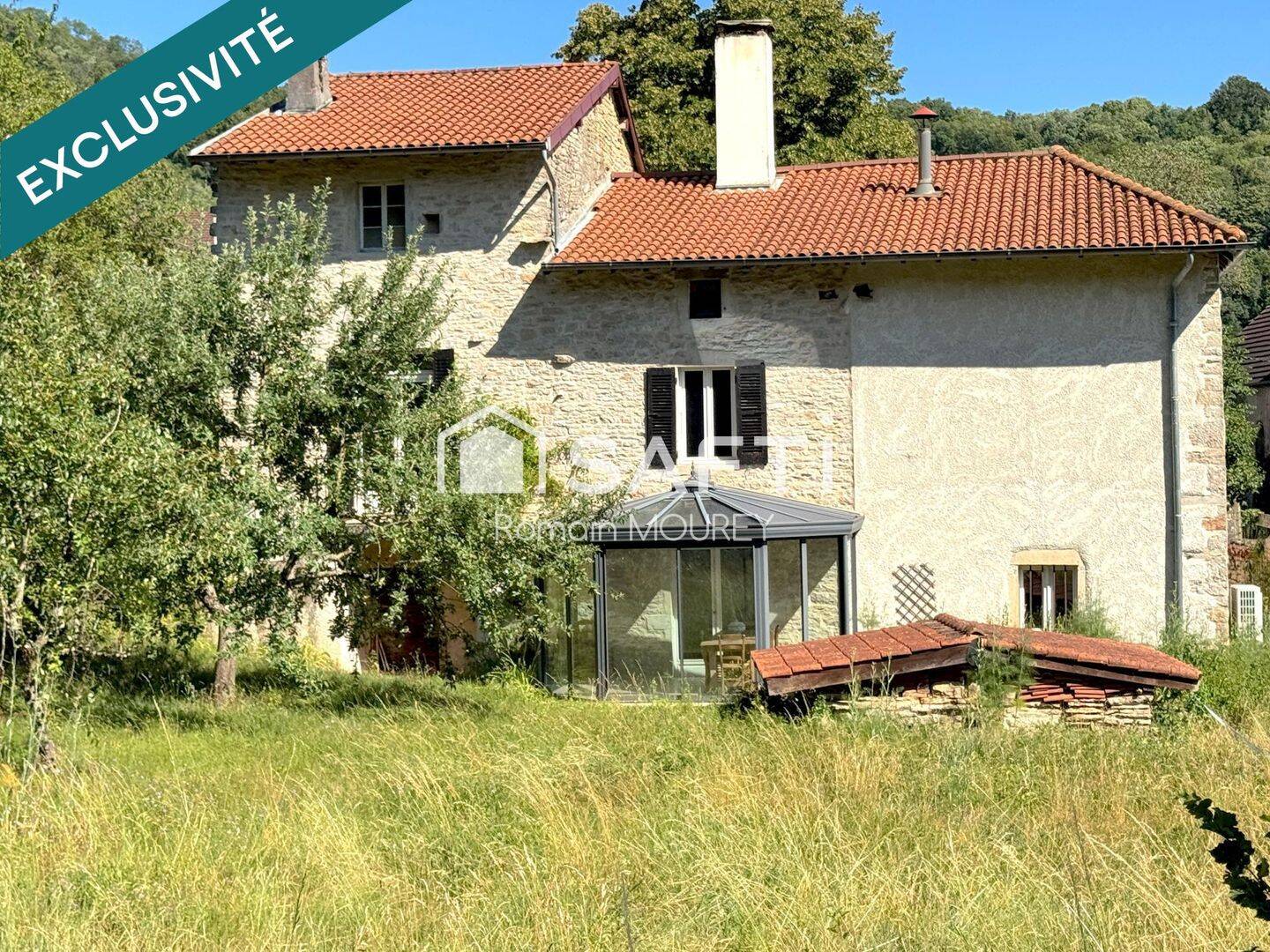 Maison 4 pièces 130 m² · à Saint-Amour · 130 m² · 221 000 €