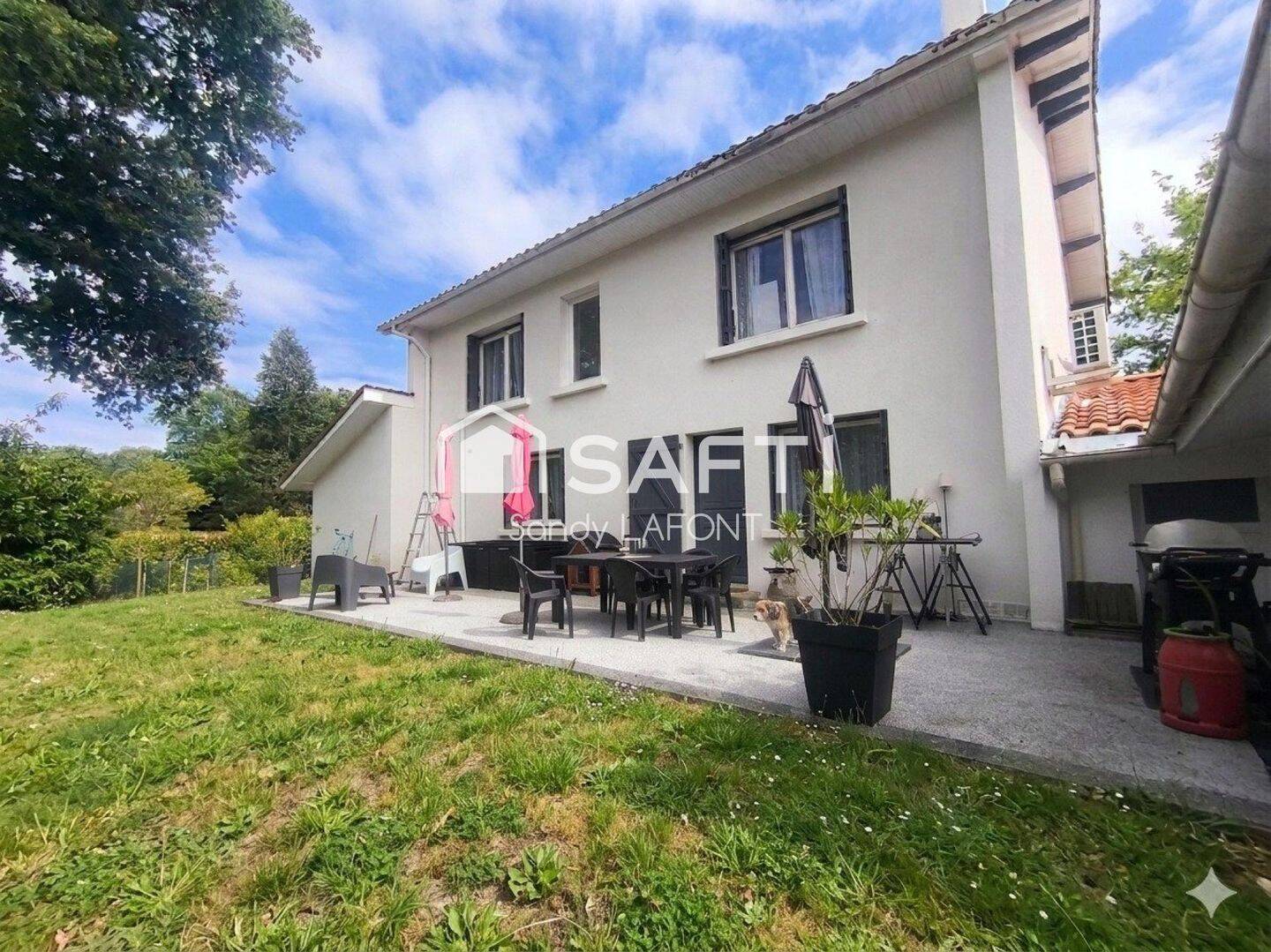Maison 8 pièces 167 m² · à Mont-de-Marsan · 167 m² · 289 000 €
