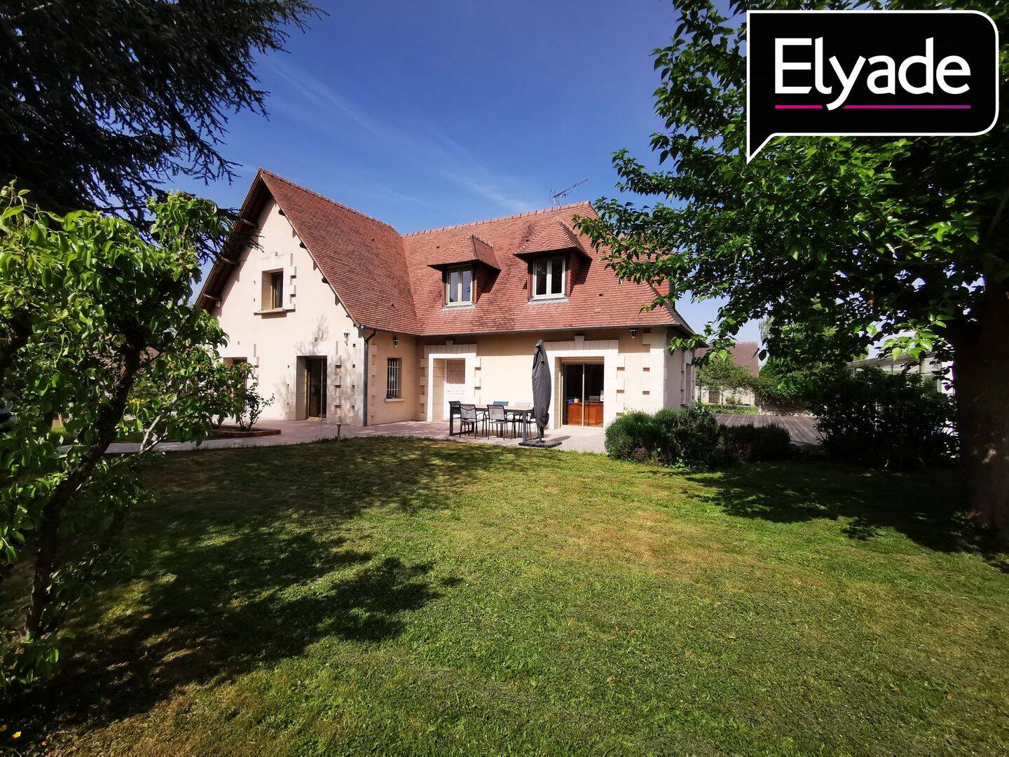 Maison 6 pièces 202 m² · à Saint-Marcel · 201,7 m² · 645 000 €