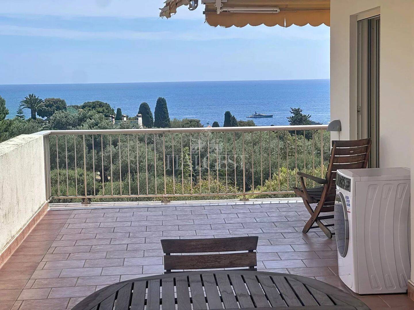 Appartement 5 pièces 134 m² · à Roquebrune-Cap-Martin · 134,1 m² · 2 290 000 €
