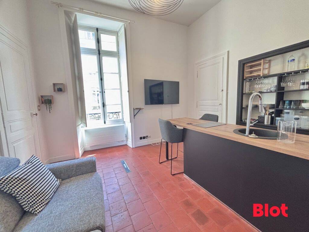 Appartement 2 pièces 31 m² · à Rennes · 30,6 m² · 861 €