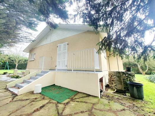 Maison de plain-pied à vendre 327 600 € 4 pièces 2 chambres 82,3 m² 532 m² de terrain Limeil-Brévannes 94450