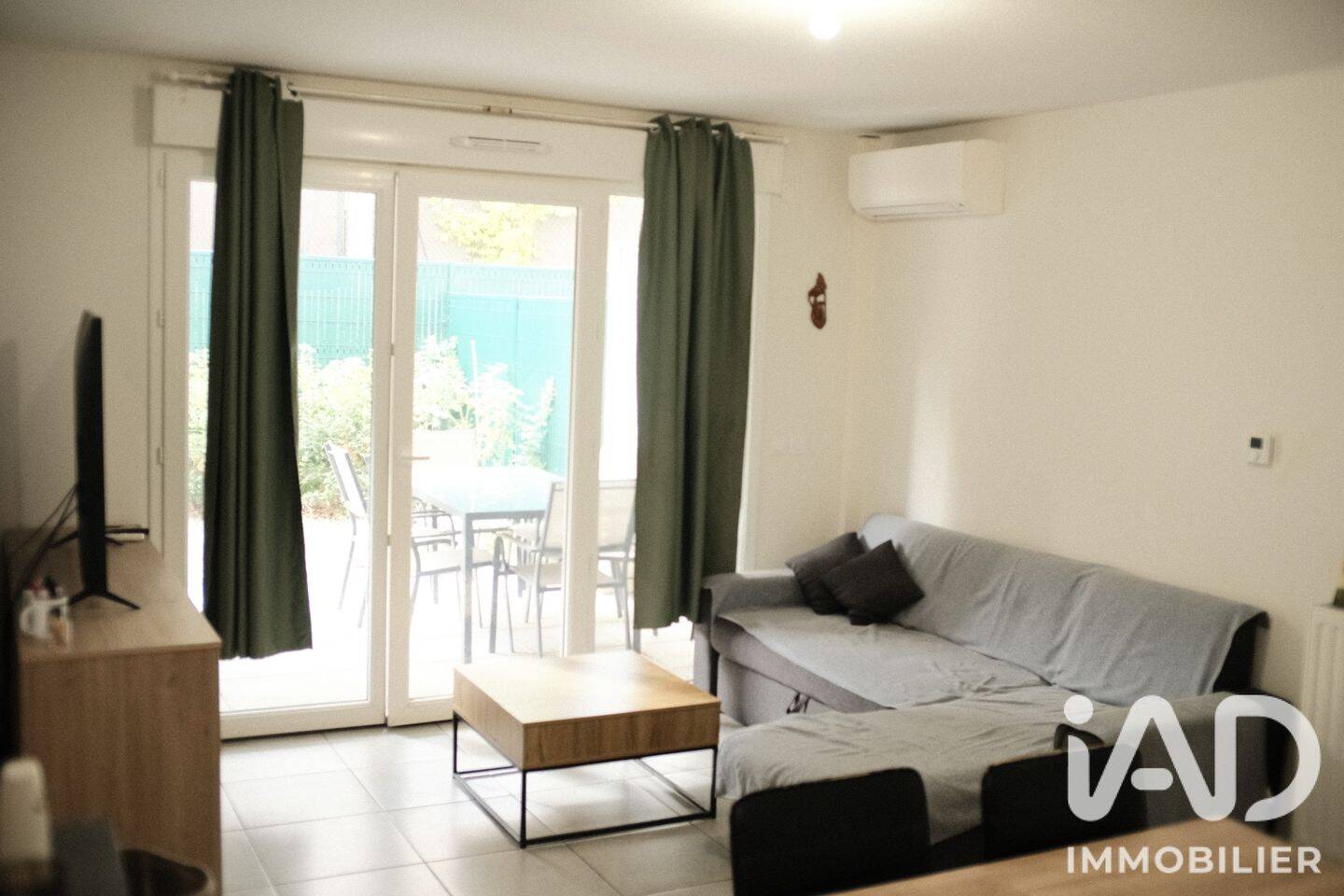 Appartement 2 pièces 42 m² · à La Trinité · 42 m² · 860 €