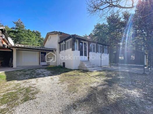 Maison à vendre 375 000 € 6 pièces 3 chambres 180 m² 2 000 m² de terrain Valderoure 06750