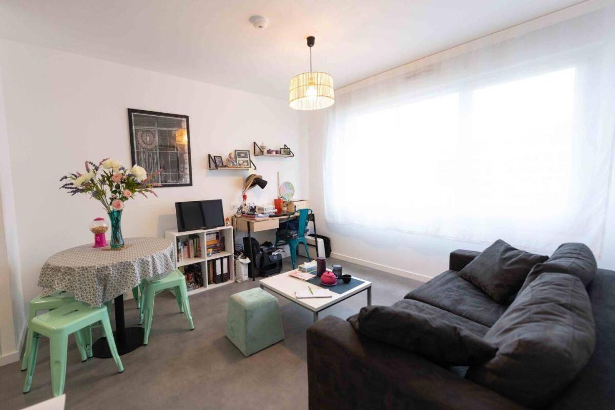 Appartement 1 pièce 9 m² · à Tours · 9 m² · 505 €