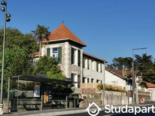 Colocation à louer 485 € 1 pièce 5 chambres 12 m² 1er étage La Rochefoucauld-Aguilera Biarritz 64200
