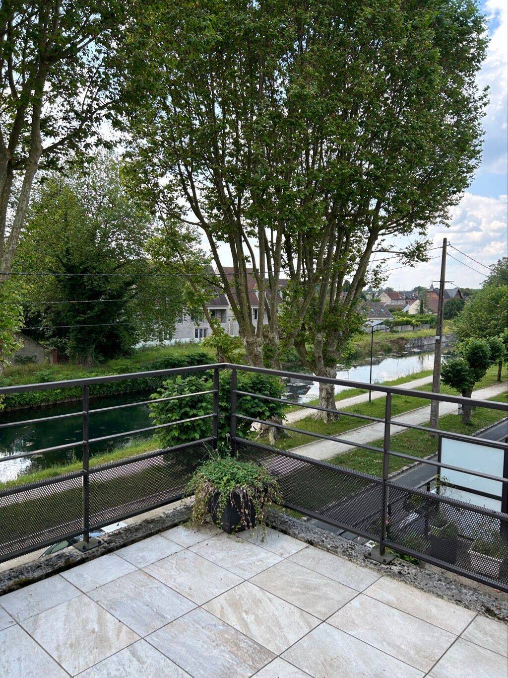 Appartement 2 pièces 51 m² · à Nemours · 50,6 m² · 755 €