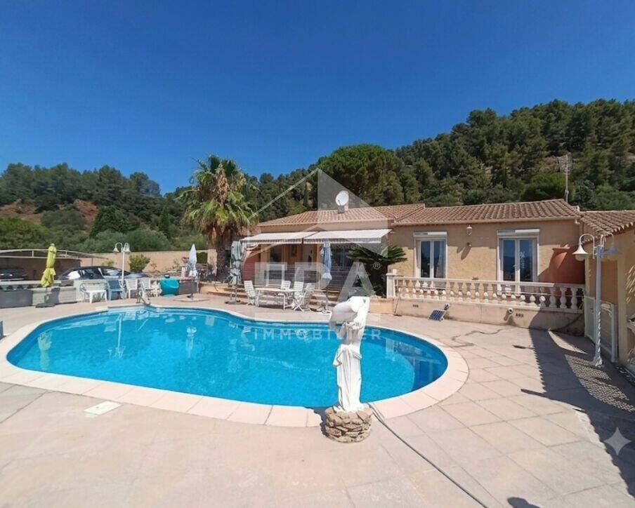 Maison 8 pièces 167 m² · à Vidauban · 167 m² · 552 000 €