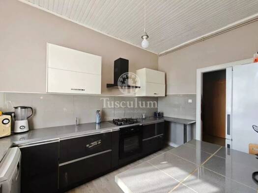 Immeuble à vendre 950 000 € 276 m² Ottange 57840