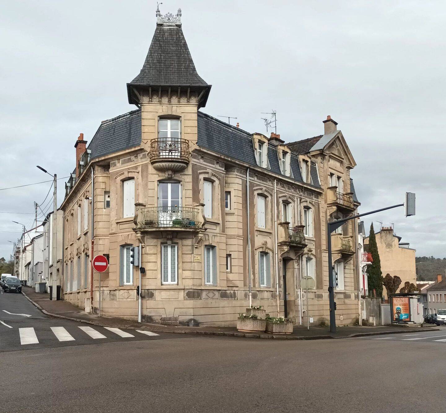 Appartement 7 pièces 138 m² · à Le Creusot · 138,2 m² · 95 400 €