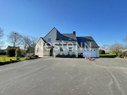 Maison à vendre 383 250 € 8 pièces 5 chambres 150 m² 3 482 m² de terrain Colpo 56390